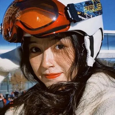 仙人坝的红衣兜